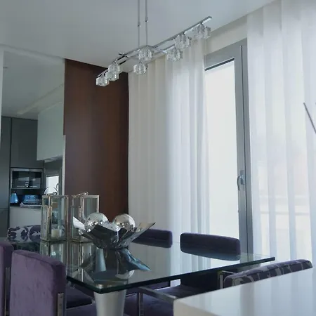 דירה Rooftop Sea View With Private Swimming Pool *